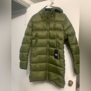 Olive green Mens Under Armor down parka size medium